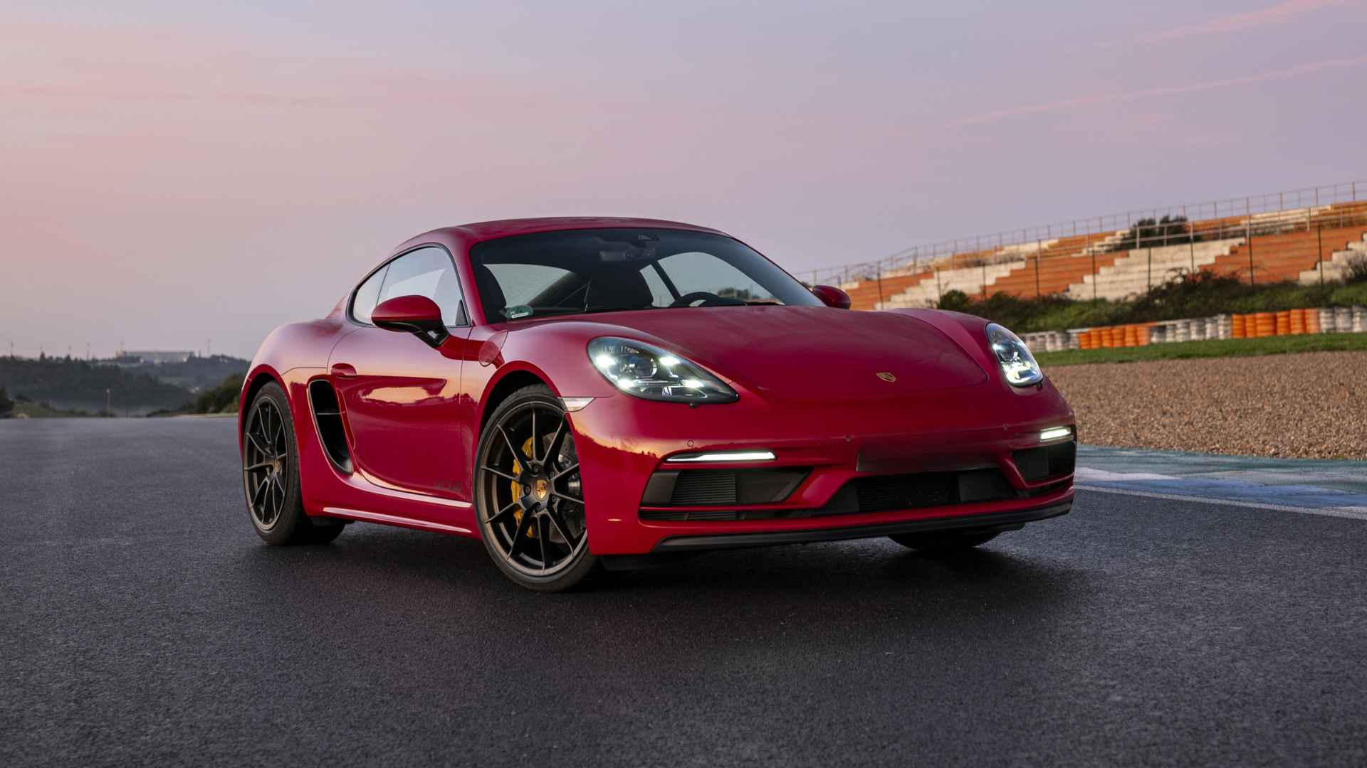 Porsche Boxter 718 GTS Rental in Dubai